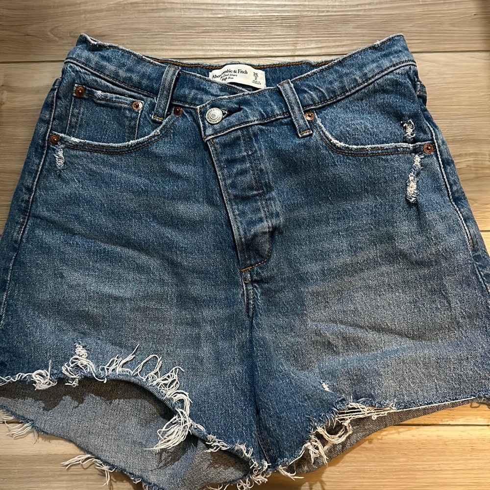 Abercrombie shorts